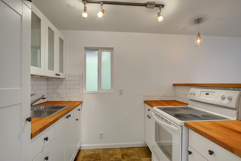 Property Photo: Kitchen 6531 26th Ave NW WA 98117