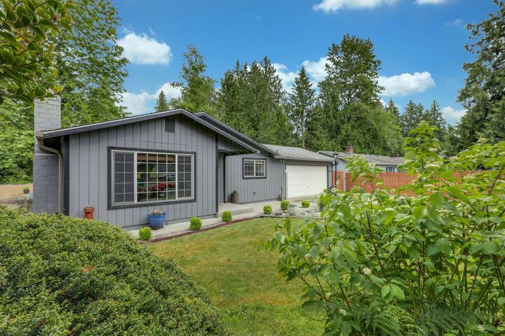 Property Photo:  9527 58th Dr NE  WA 98270 