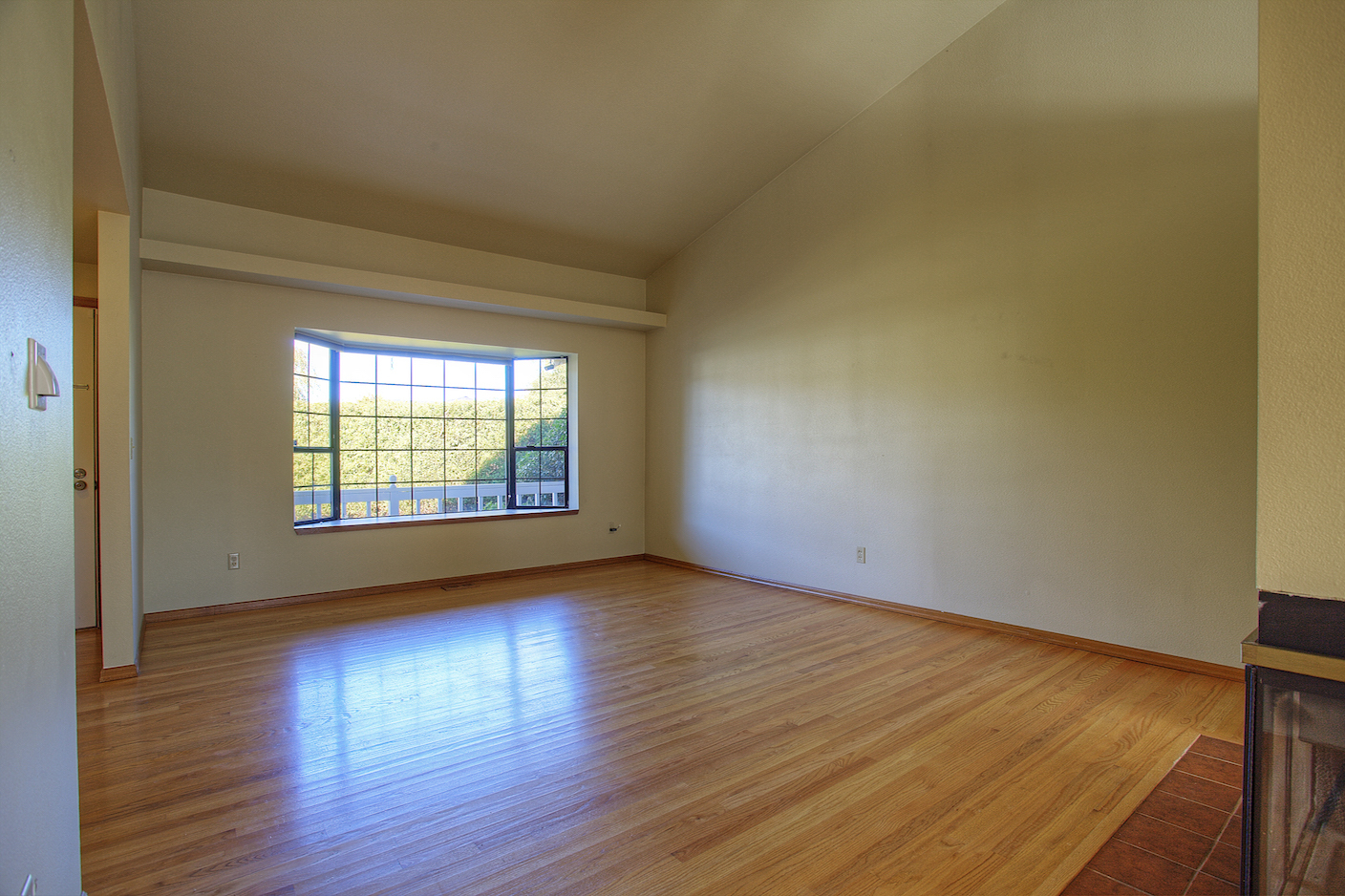 Property Photo: Interior 3708 N Commencement Bay Dr  WA 98407 