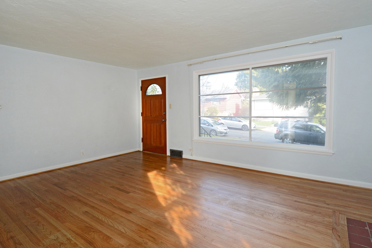 Property Photo: Living room 8415 40th Avenue SW  WA 98136 