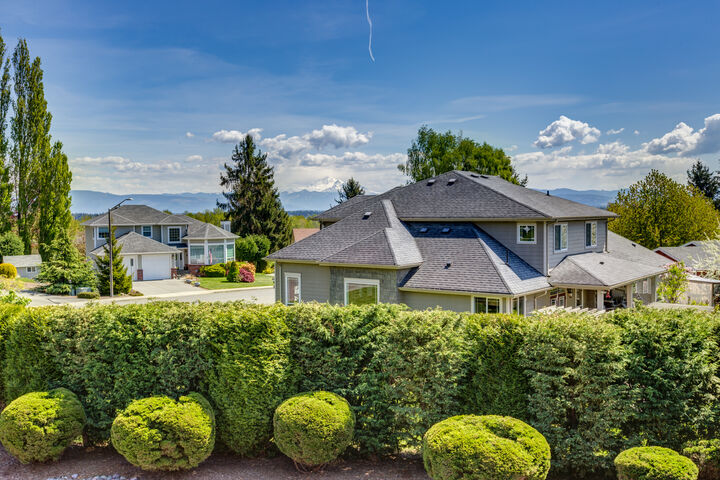 Property Photo:  6160 N Beulah N  WA 98248 