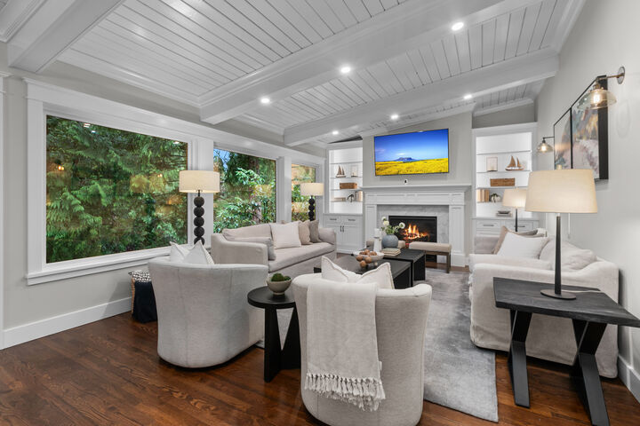 Property Photo:  3227  103rd Place NE  WA 98004 