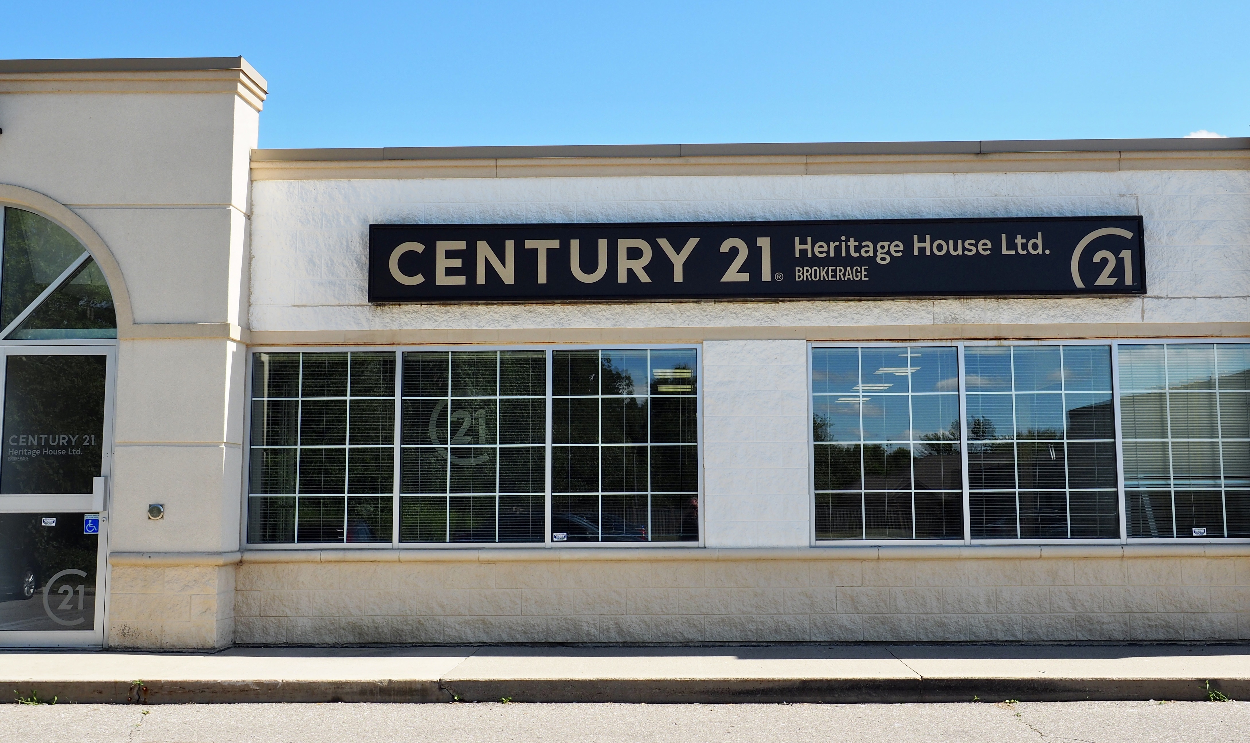 CENTURY 21 Heritage House Ltd. Brokerage,Brantford,Century 21 Canada