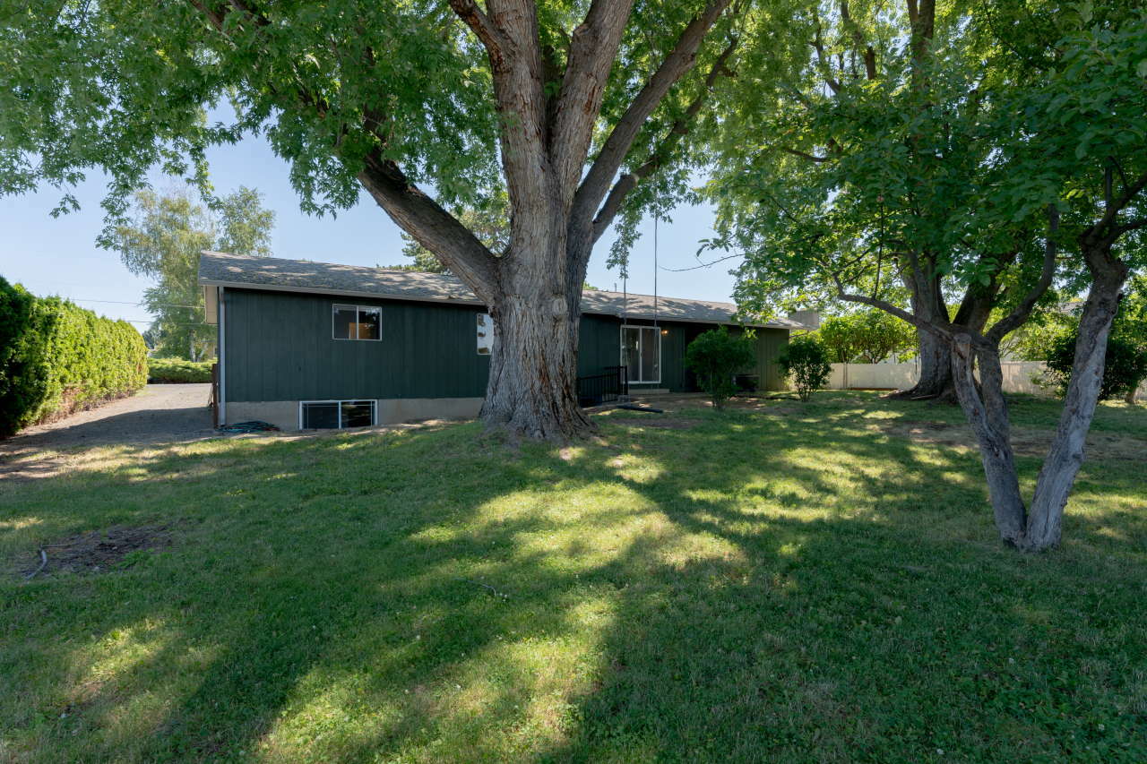 Property Photo: 3806 15th Street ID 83501