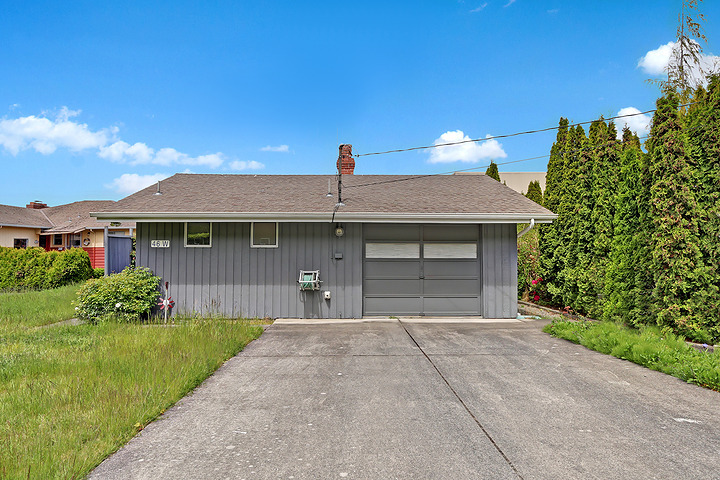 Property Photo:  46 W North Camano Dr  WA 98282 