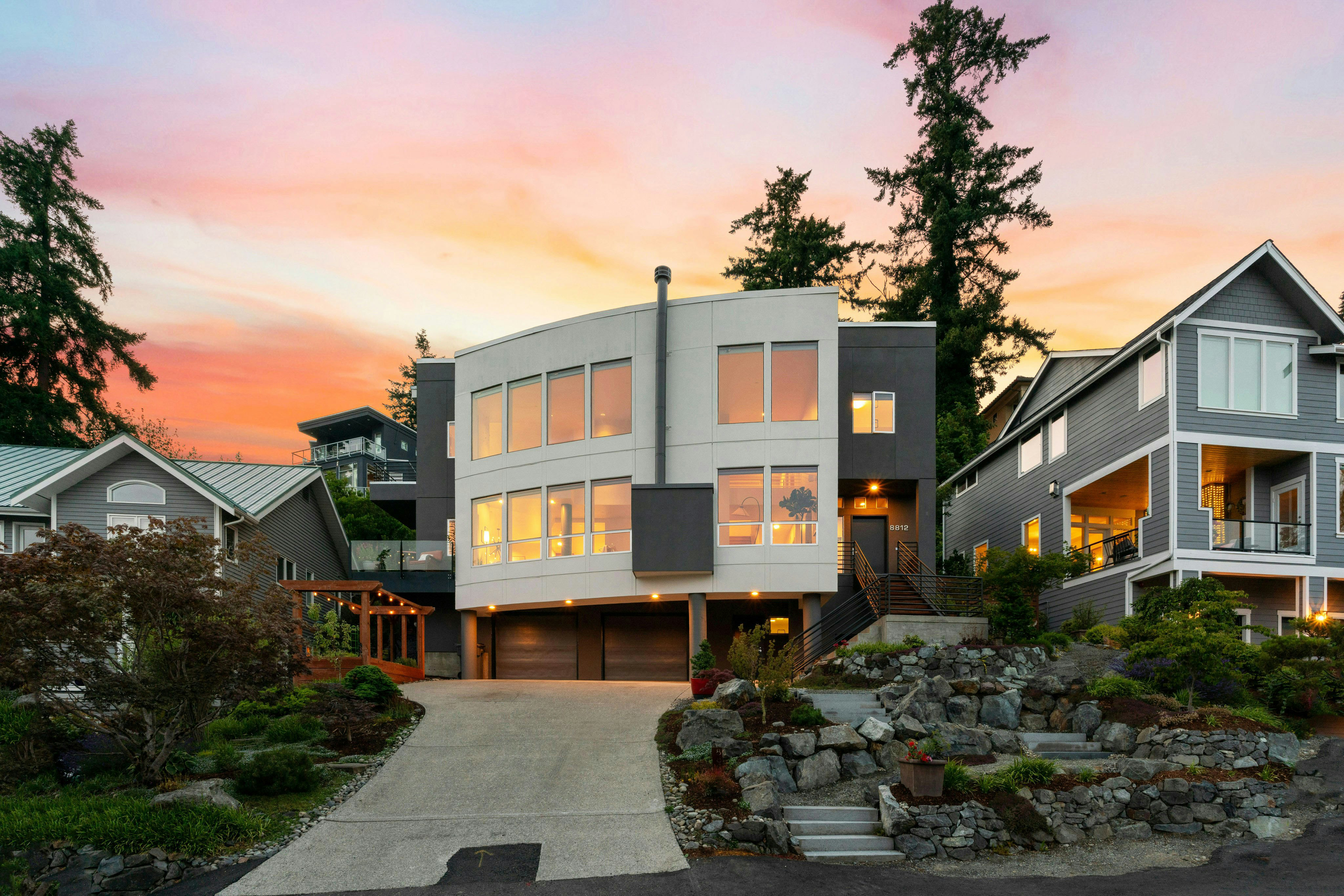 Property Photo: 8812 NE 117th Place WA 98034