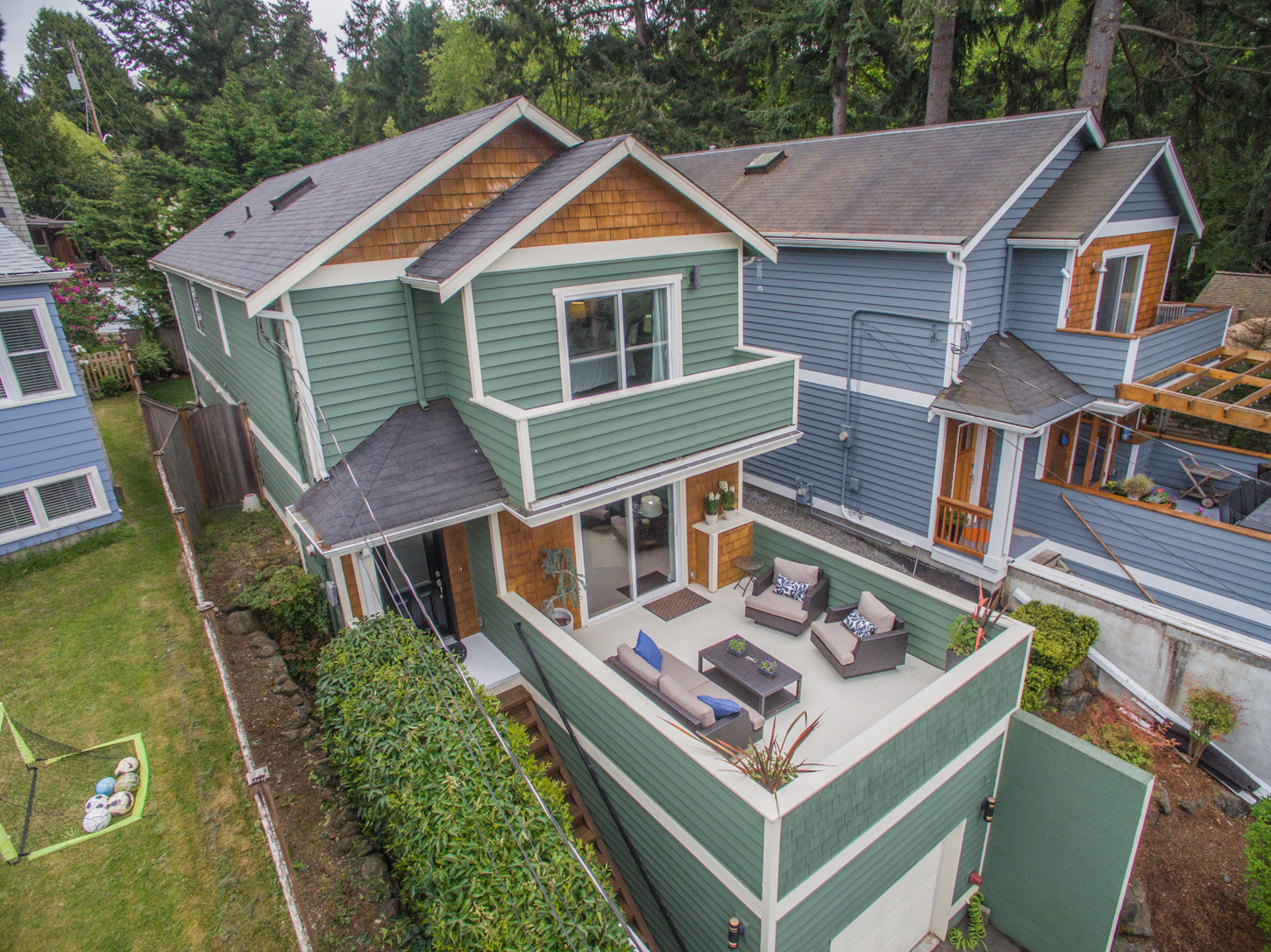 Property Photo:  6742 Murray Ave SW  WA 98136 