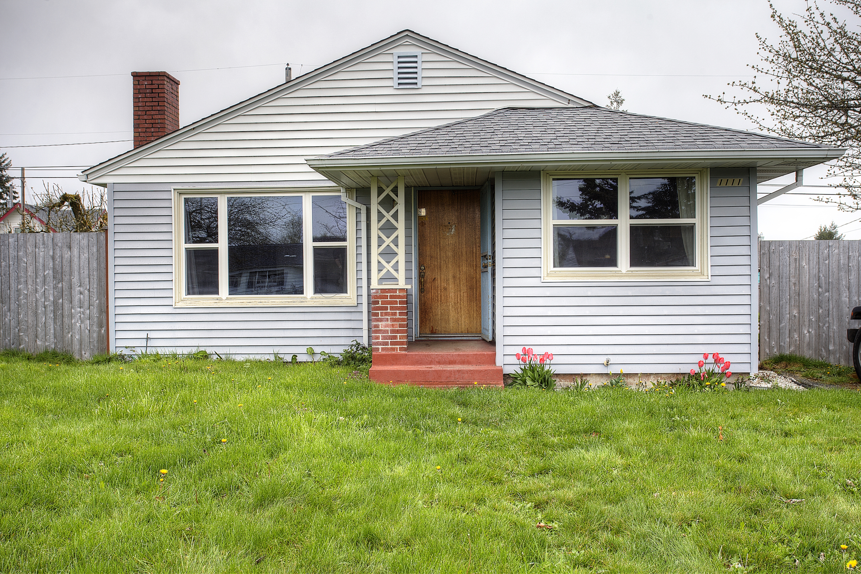 Property Photo: 1111 E 64th St WA 98404