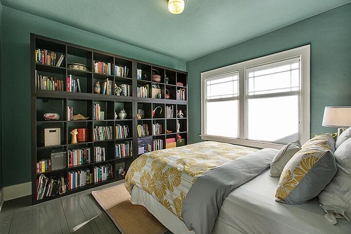 Property Photo: Main floor bedroom 1930 E Lynn St WA 98112