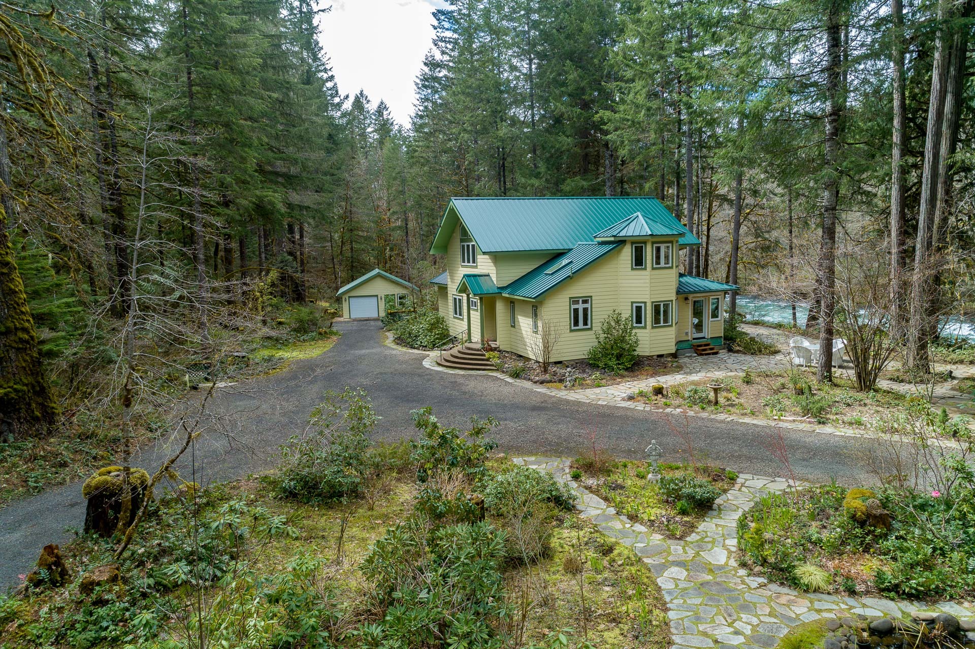 Property Photo:  55695 Delta Rd  OR 97413 