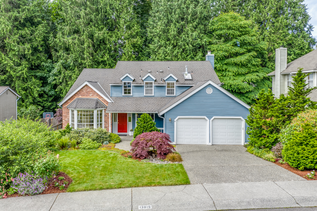 Property Photo: 13815 176th Place NE WA 98052