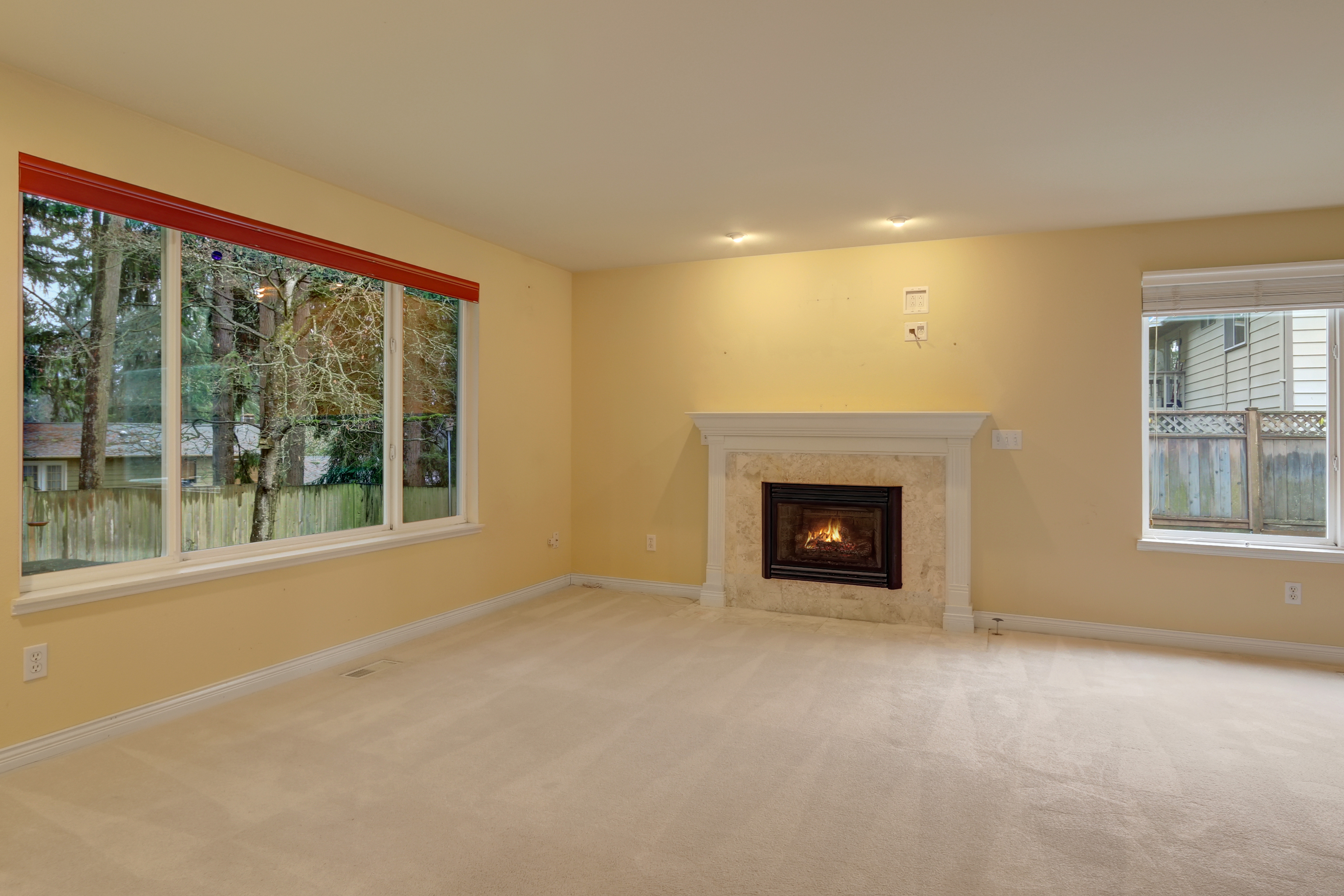 Property Photo: Living room 20303 10th Dr SE  WA 98012 