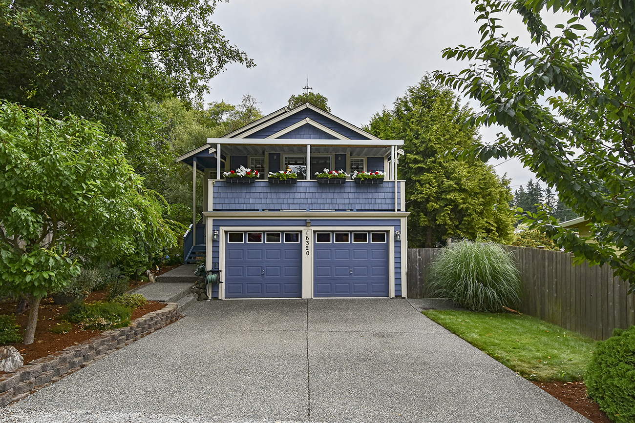 Property Photo: Exterior Front 16320 19th Ave SW  WA 98166 