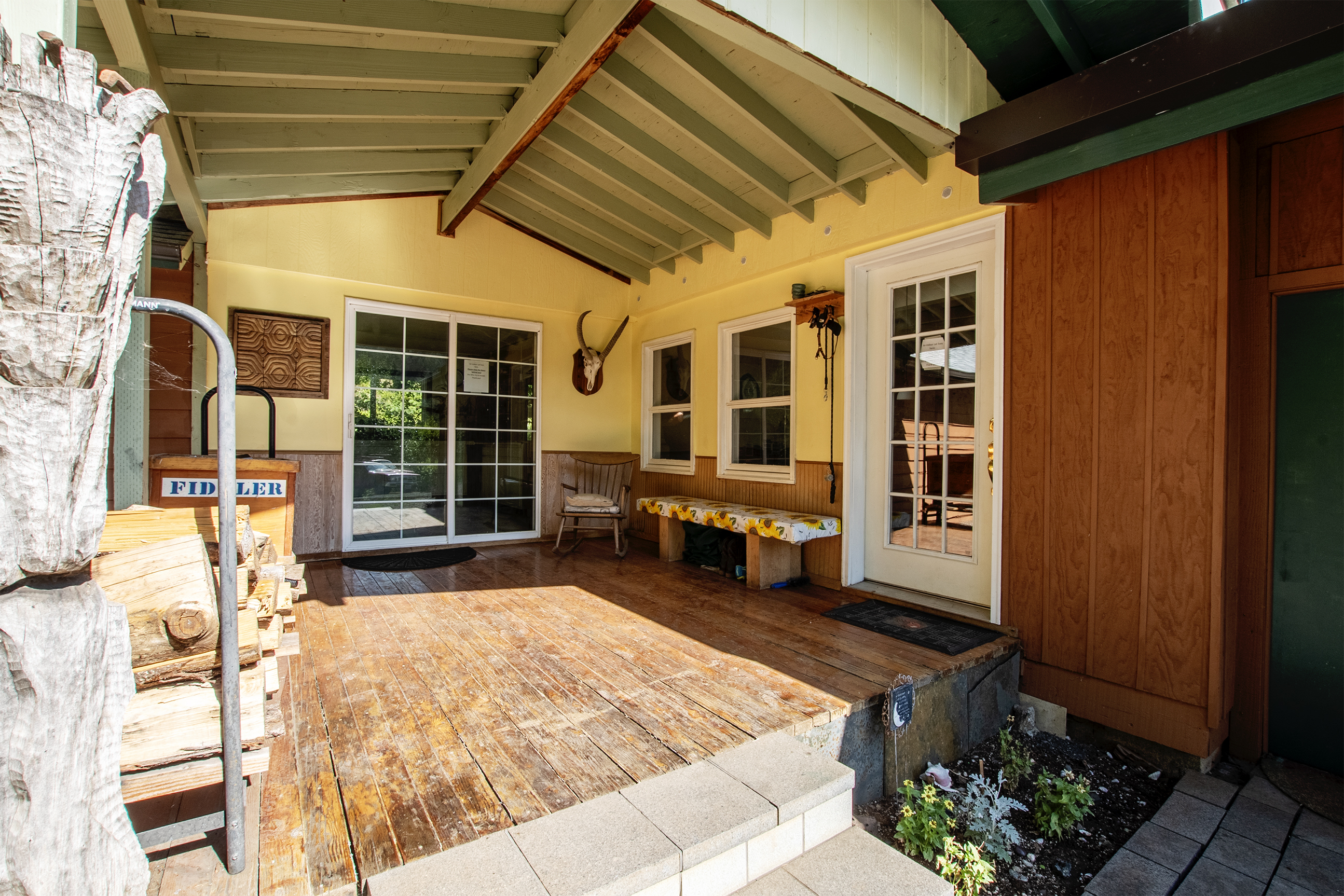 Property Photo:  91039 Angels Flight Rd  OR 97489 