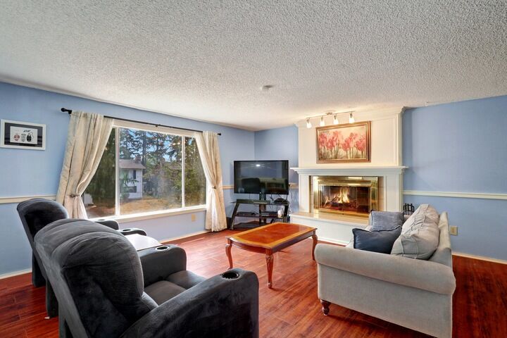 Property Photo:  5205 128th Place NE  WA 98271 