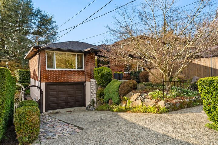 Property Photo:  3635  43rd Avenue W  WA 98199 