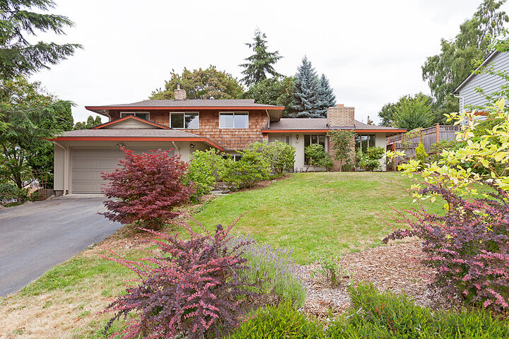 843 14th St SW  Edmonds WA 98020 photo