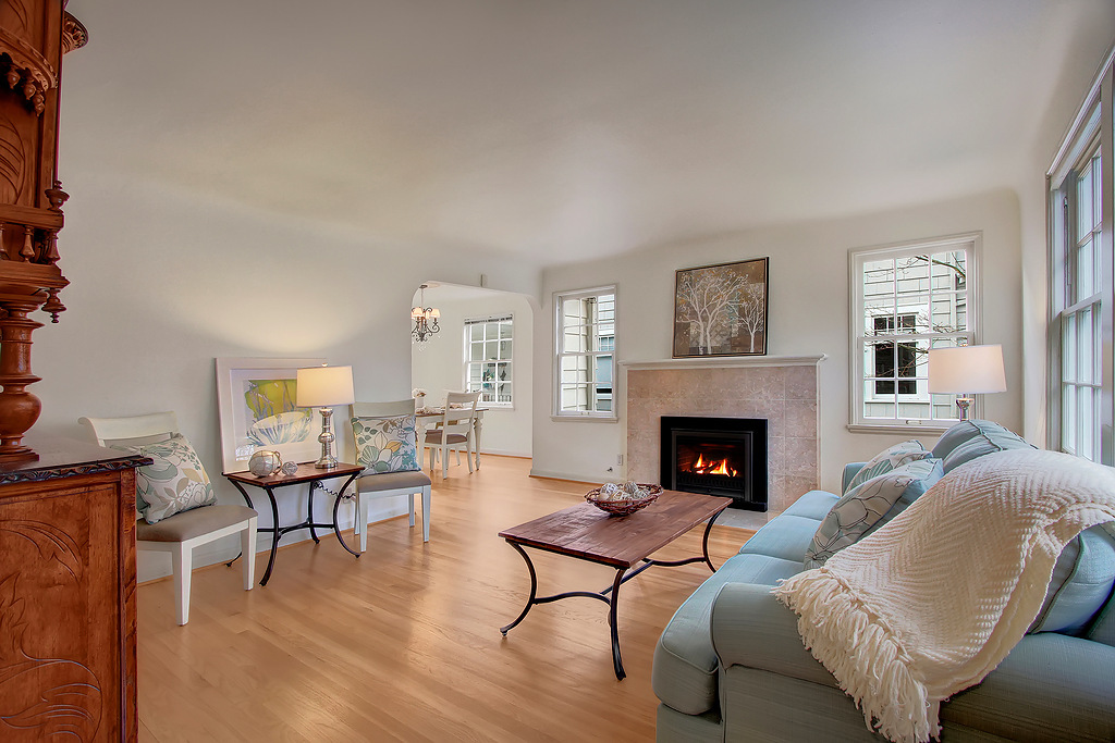 Property Photo: Living room 1885 Hamlin St  WA 98112 
