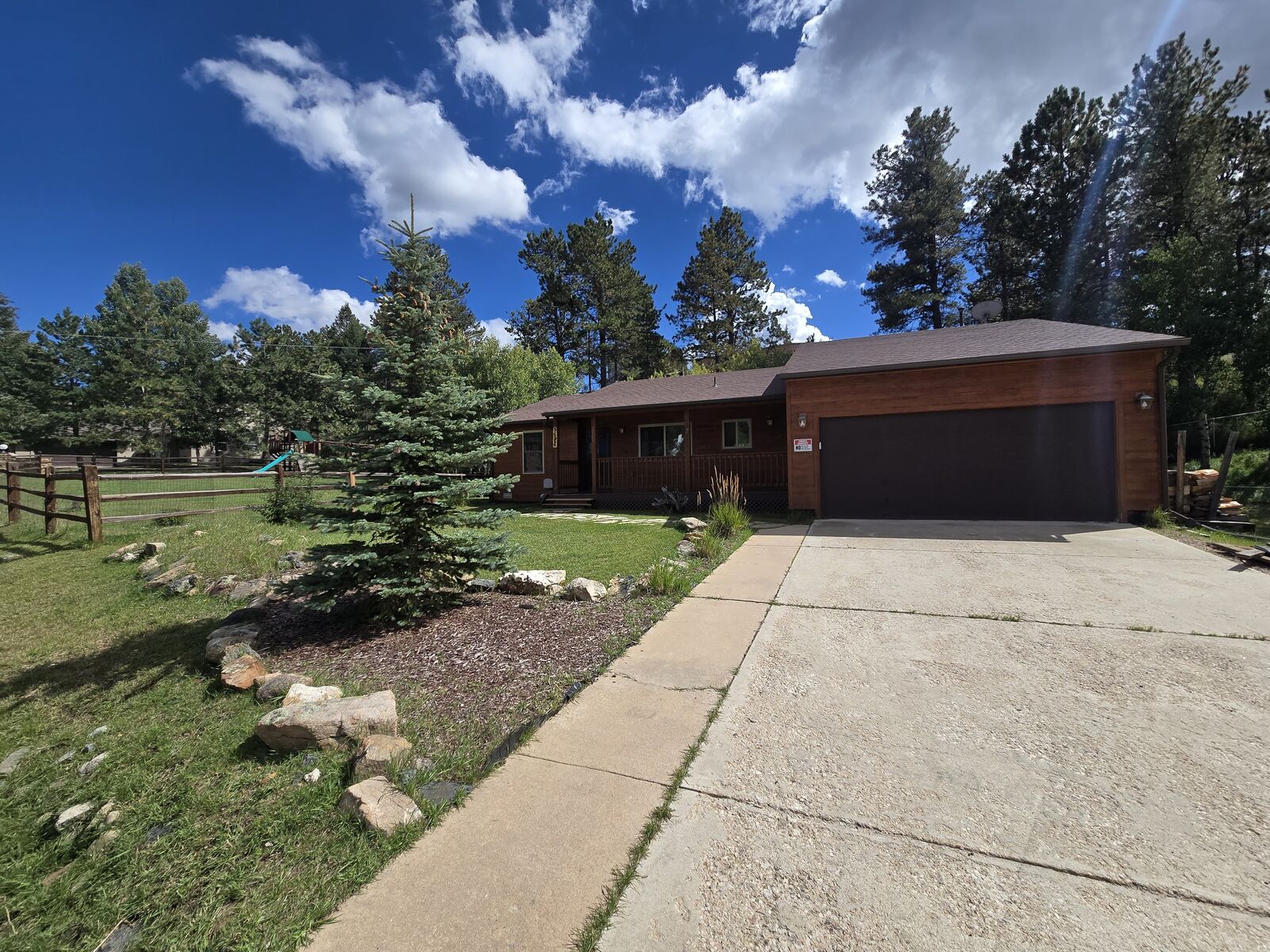 Property Photo: 2005 Valley View Dr CO 80863