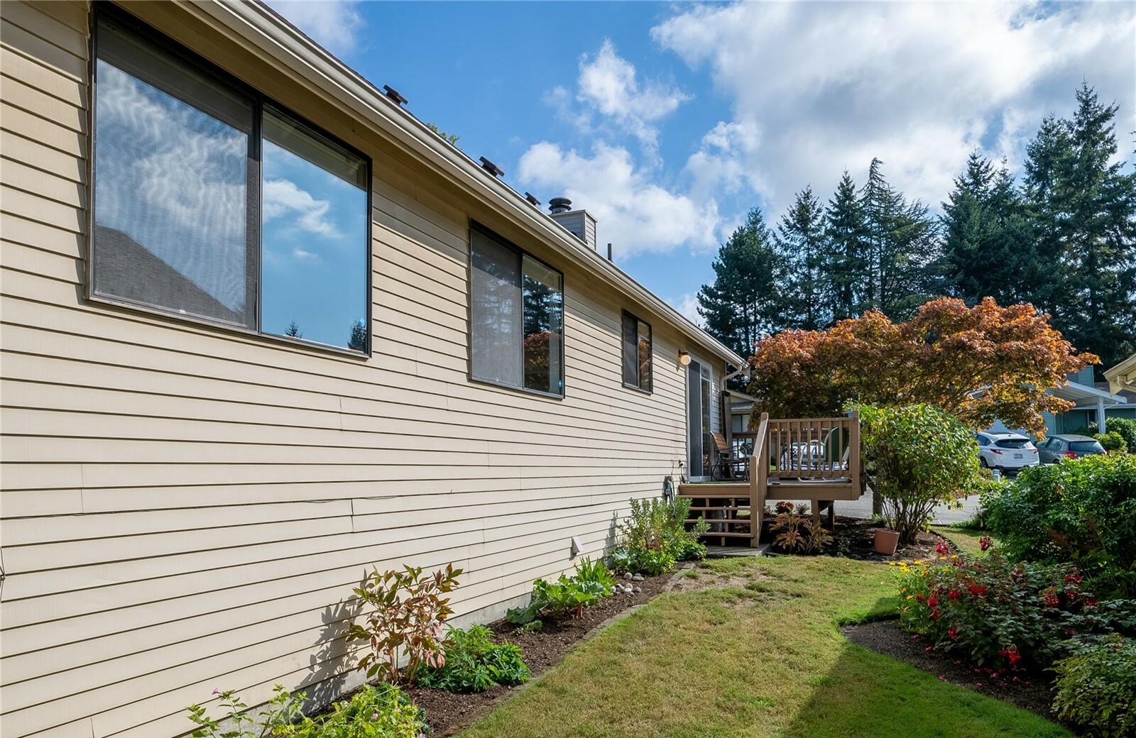 Property Photo: 1208 S 244th Place 1208 S 244th Place  WA 98198 