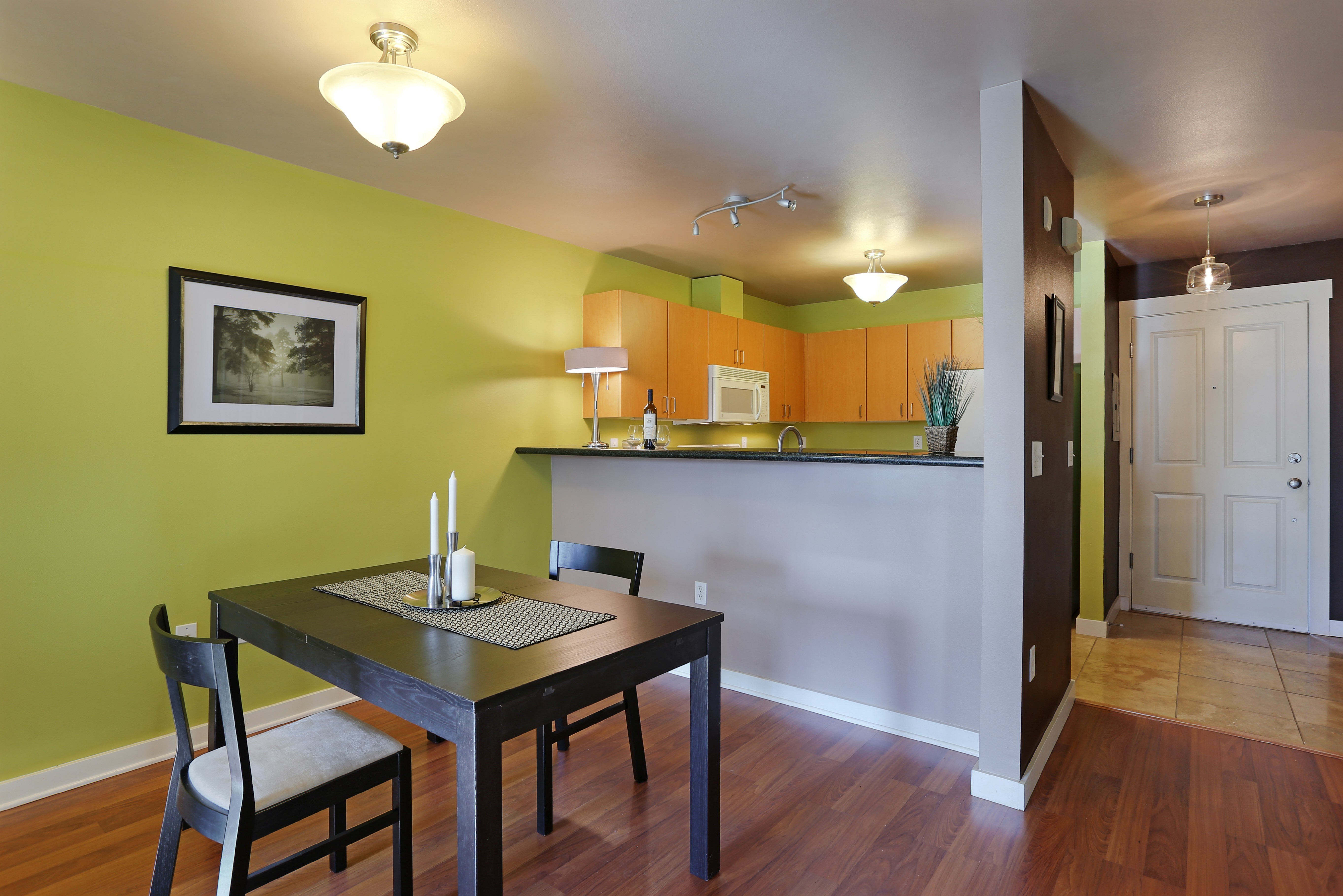 Property Photo: Kitchen/dining room 107 20th Avenue 203 WA 98122