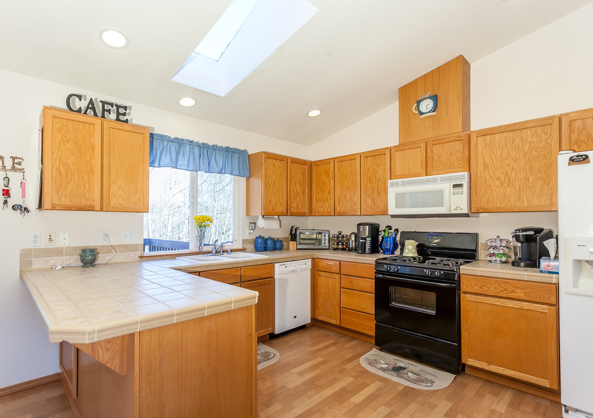 Property Photo: General 3229 Lake Dr WA 98258