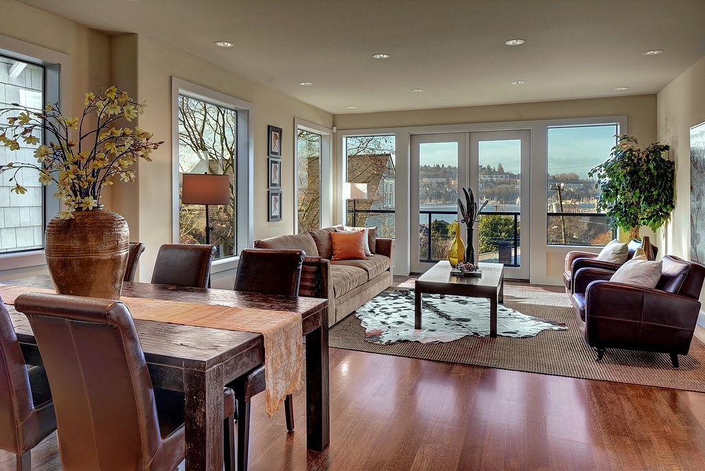 Property Photo: Living room 2517 Yale Ave E  WA 98102 