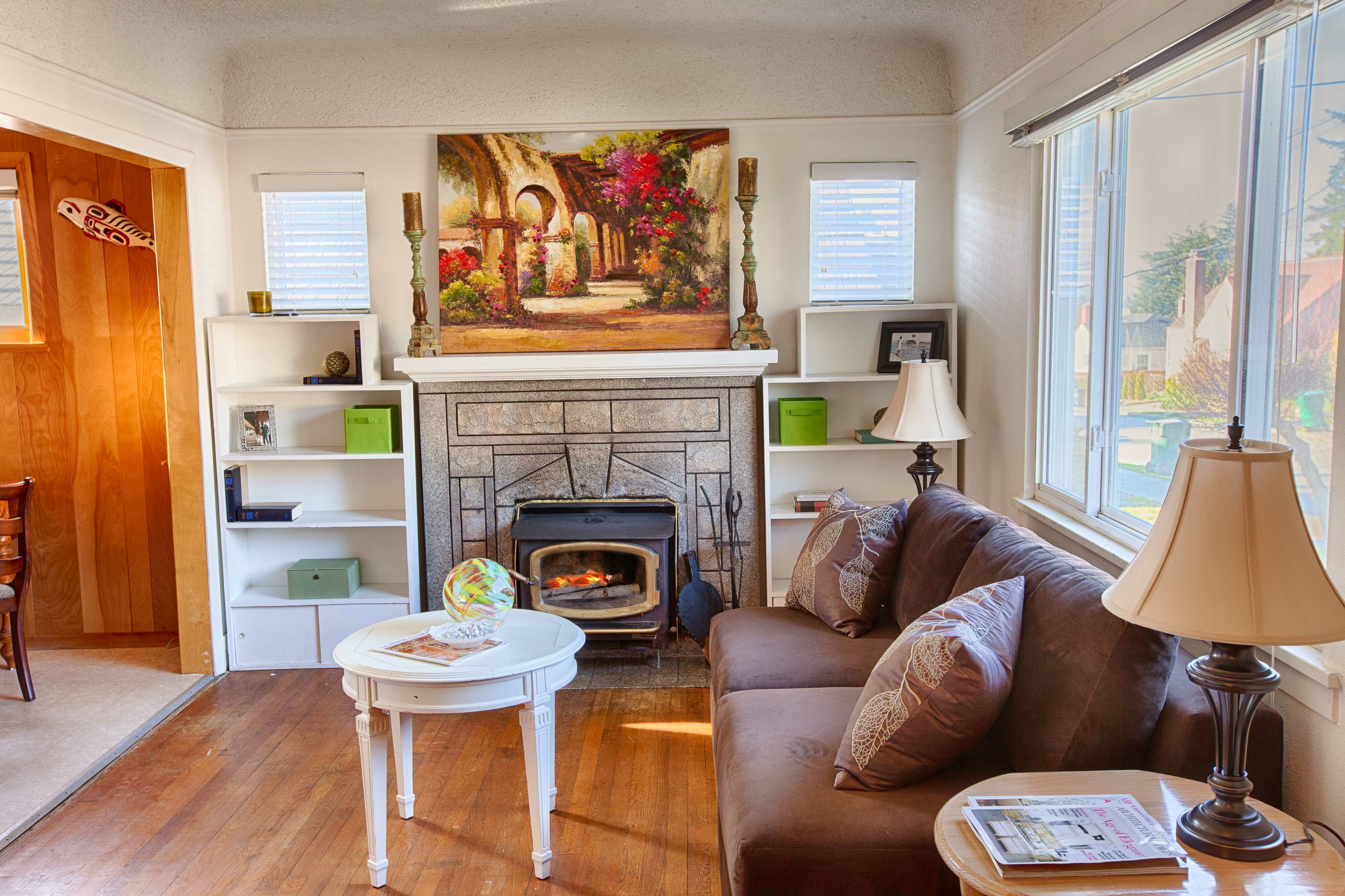 Property Photo: Living room 335 NE 90th St  WA 98115 