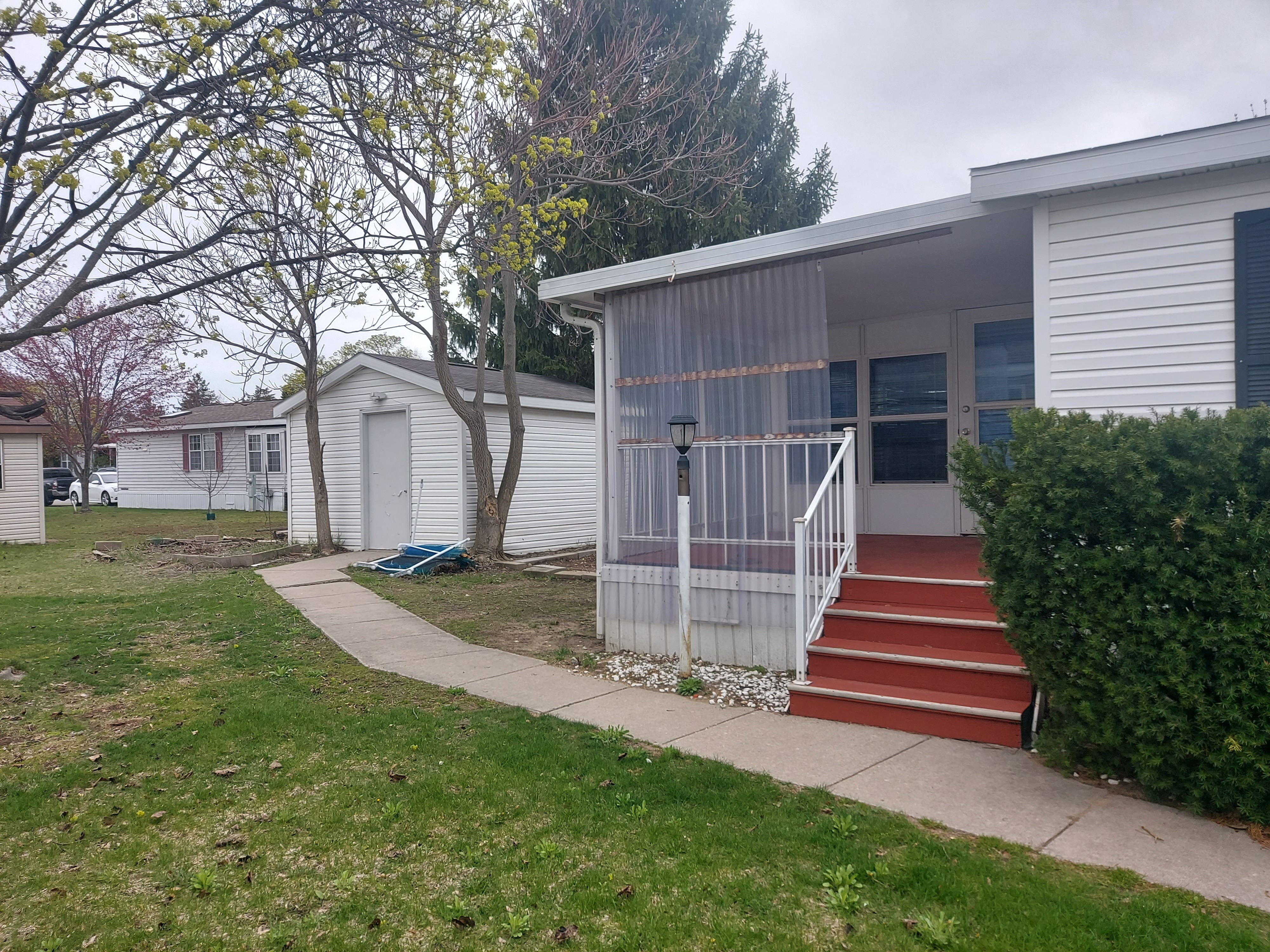 Property Photo:  1542 David Place  MI 49686 