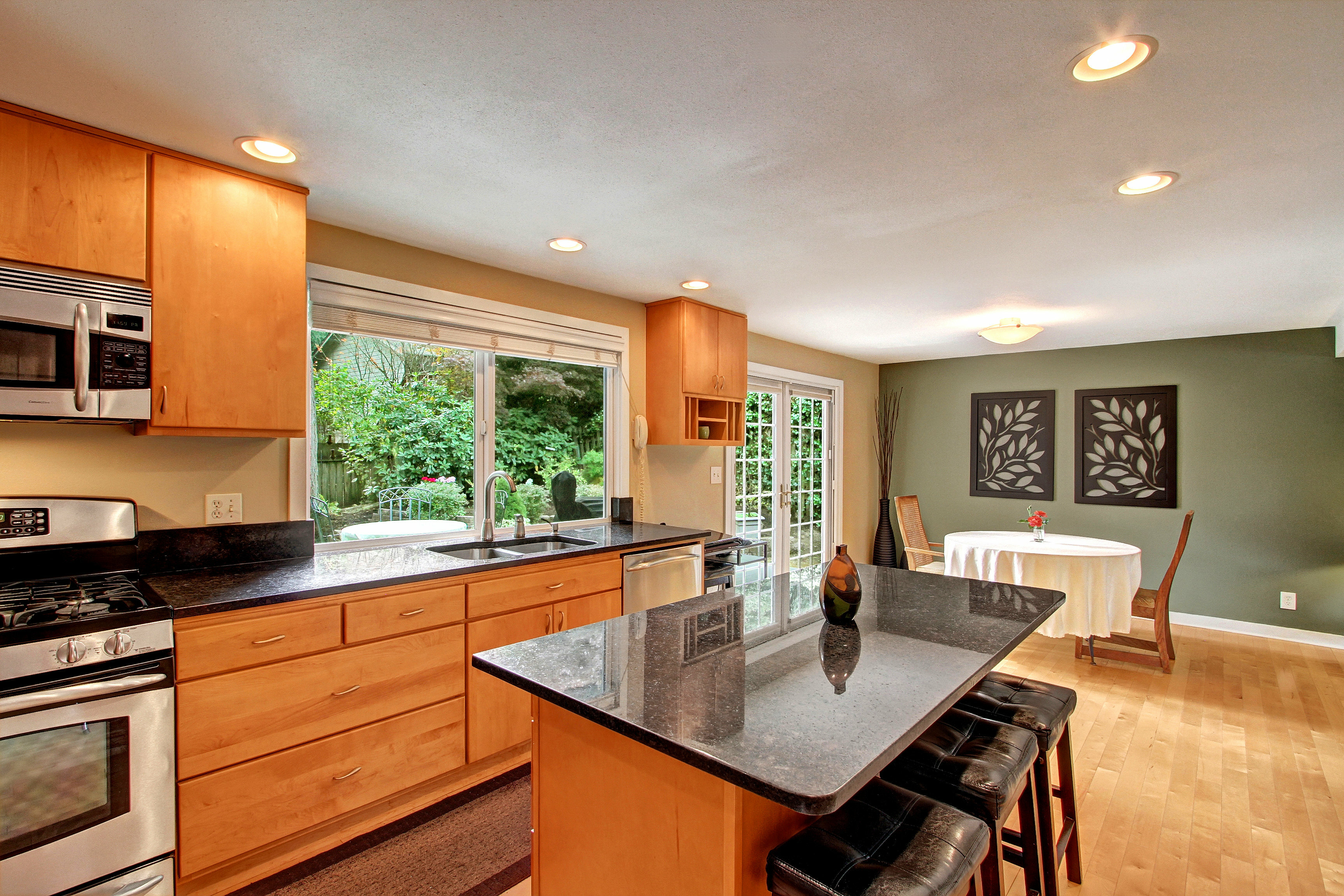 Property Photo: Gorgeous kitchen 14042 95th Ave NE  WA 98034 