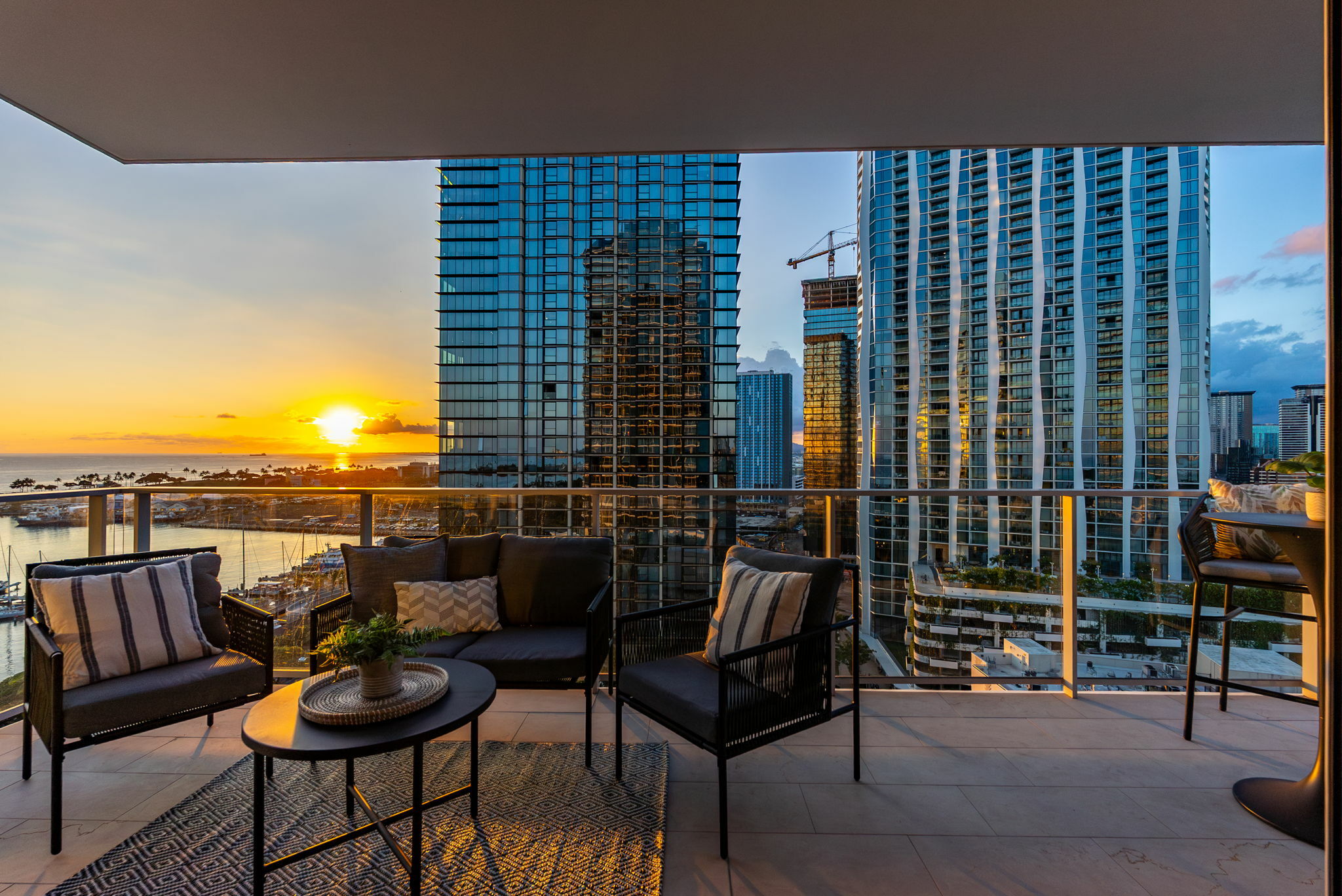 Property Photo: 1118 Ala Moana Boulevard 1505 HI 96814