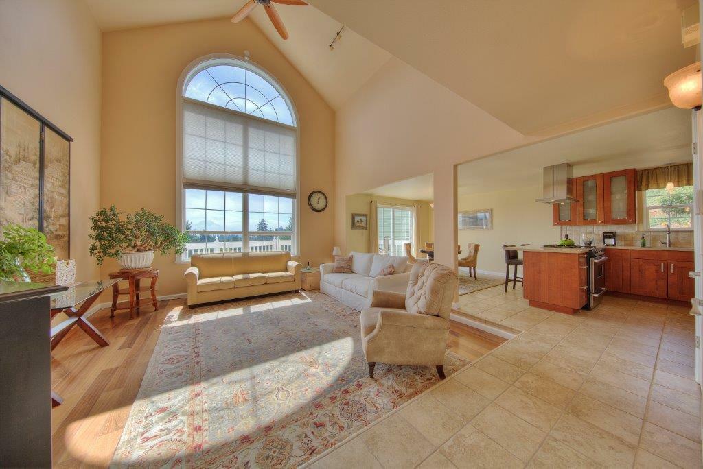 Property Photo: Foyer/living room 25215 43rd Place S  WA 98032 