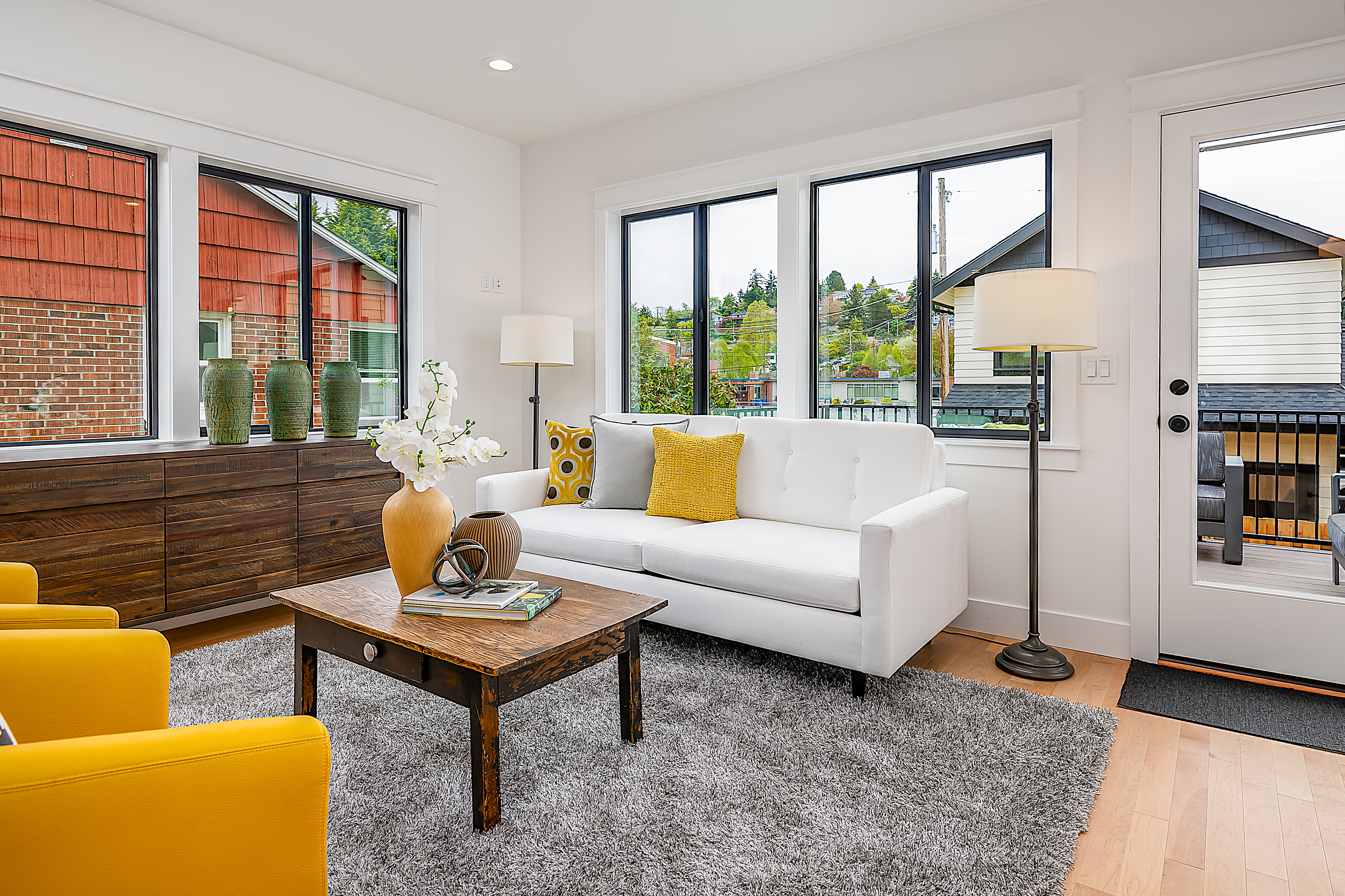 Property Photo: Living Room 3026 34th Avenue W  WA 98199 