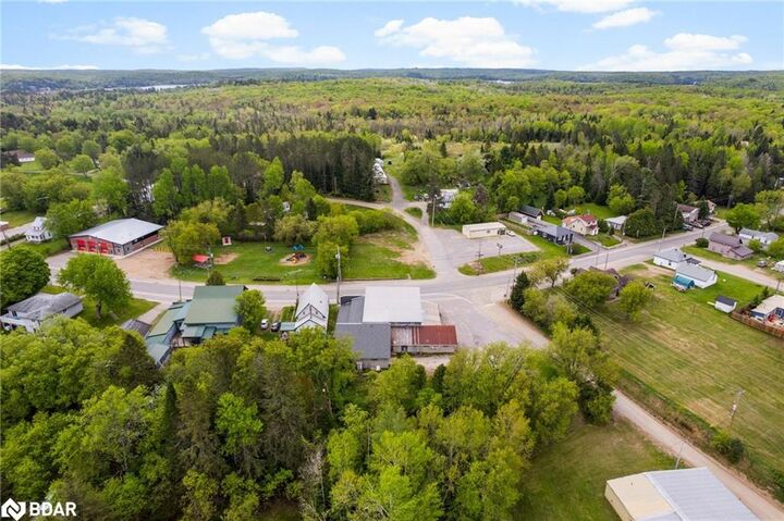 Photo de la propriété:  5480 Highway 620  ON K0L 1P0 