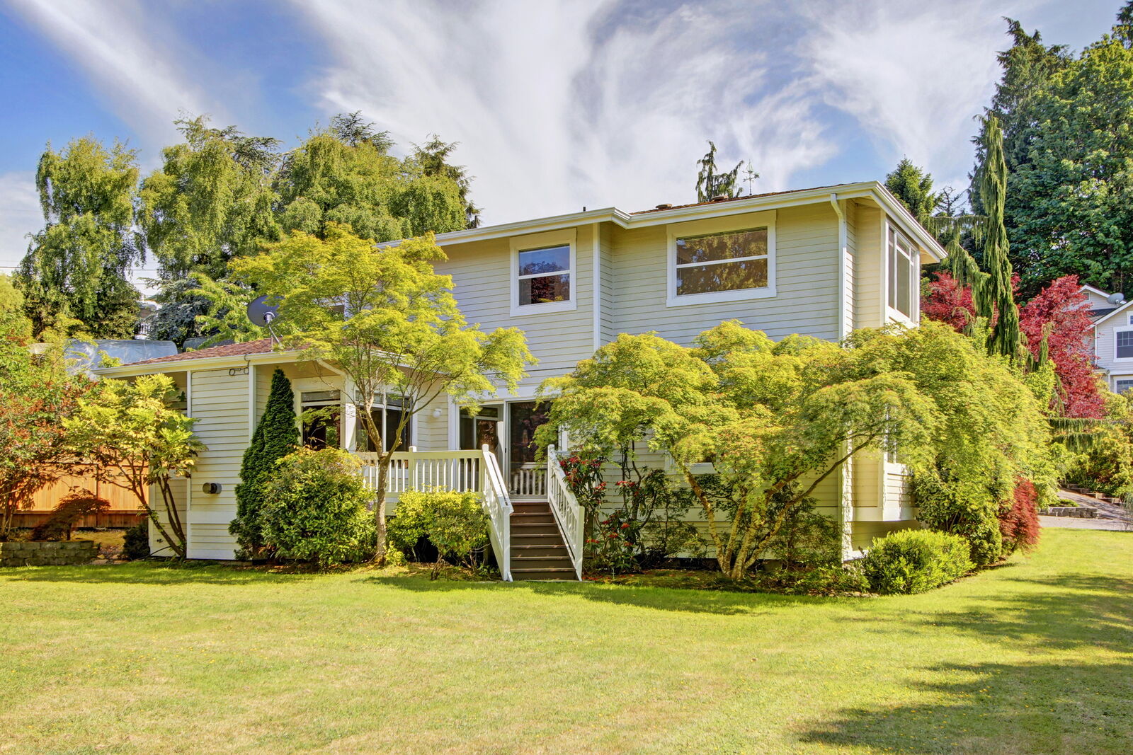 Property Photo: 2718 W Mukilteo Blvd WA 98203