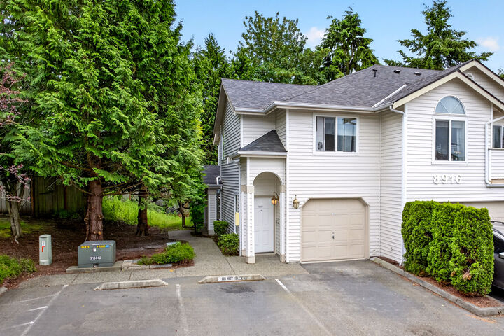 Property Photo: 8916 Meridian Place NE A201 WA 98258