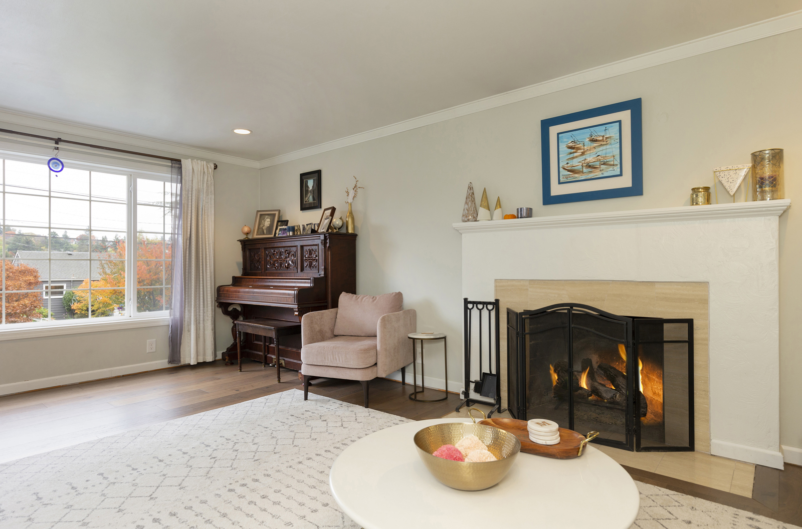 Property Photo: Living Room 3021 35th Ave W  WA 98199 