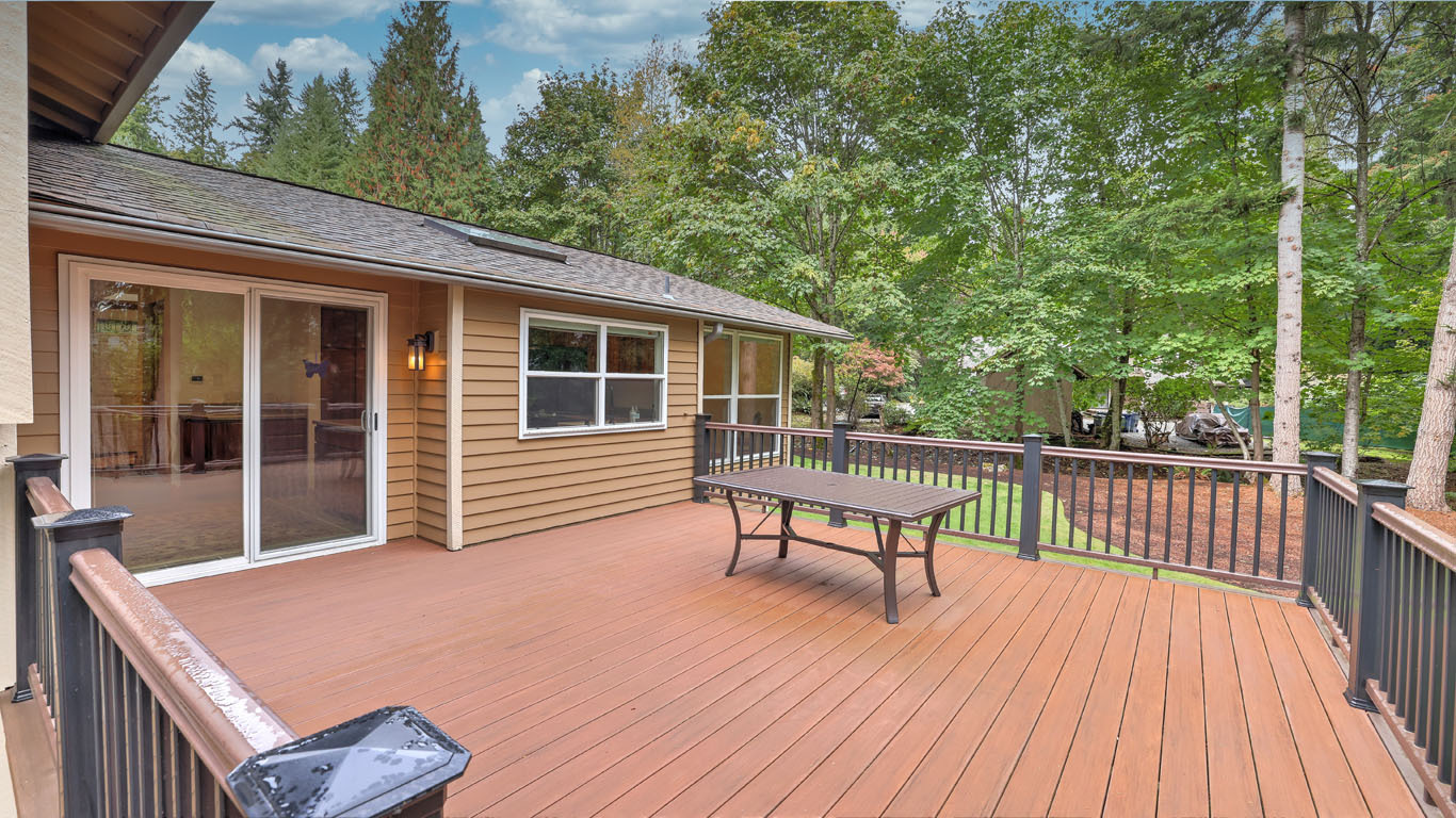 Property Photo:  4106 229th Avenue SE  WA 98075 