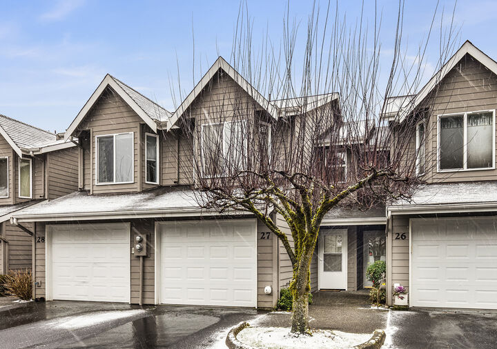 321 SE Orchard Dr 27  North Bend WA 98045 photo