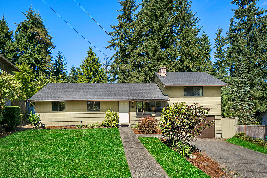 Property Photo:  19105 18th Ave W  WA 98036 