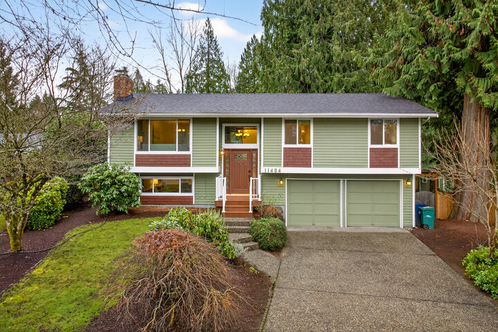 Property Photo:  11404  110th Avenue NE  WA 98033 