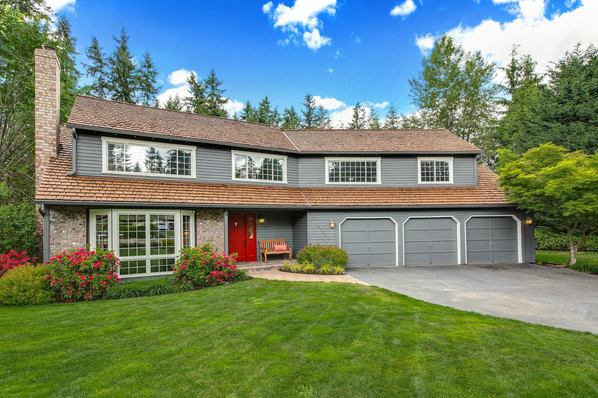 Property Photo:  18124 NE 200th Ct  WA 98077 