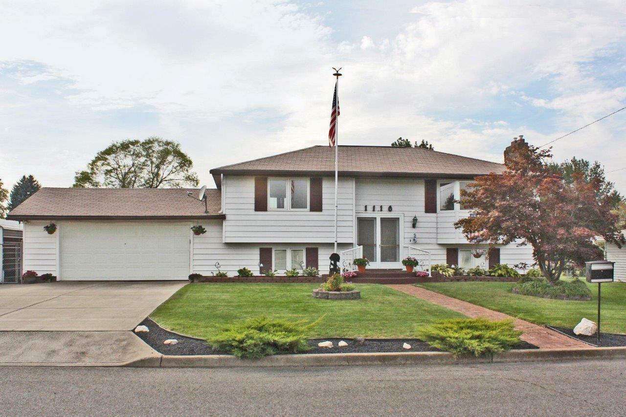 Property Photo: 1110 S Whipple Rd WA 99206