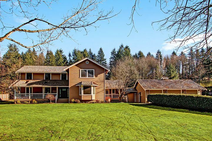 Property Photo: 15220 163rd Place NE WA 98072