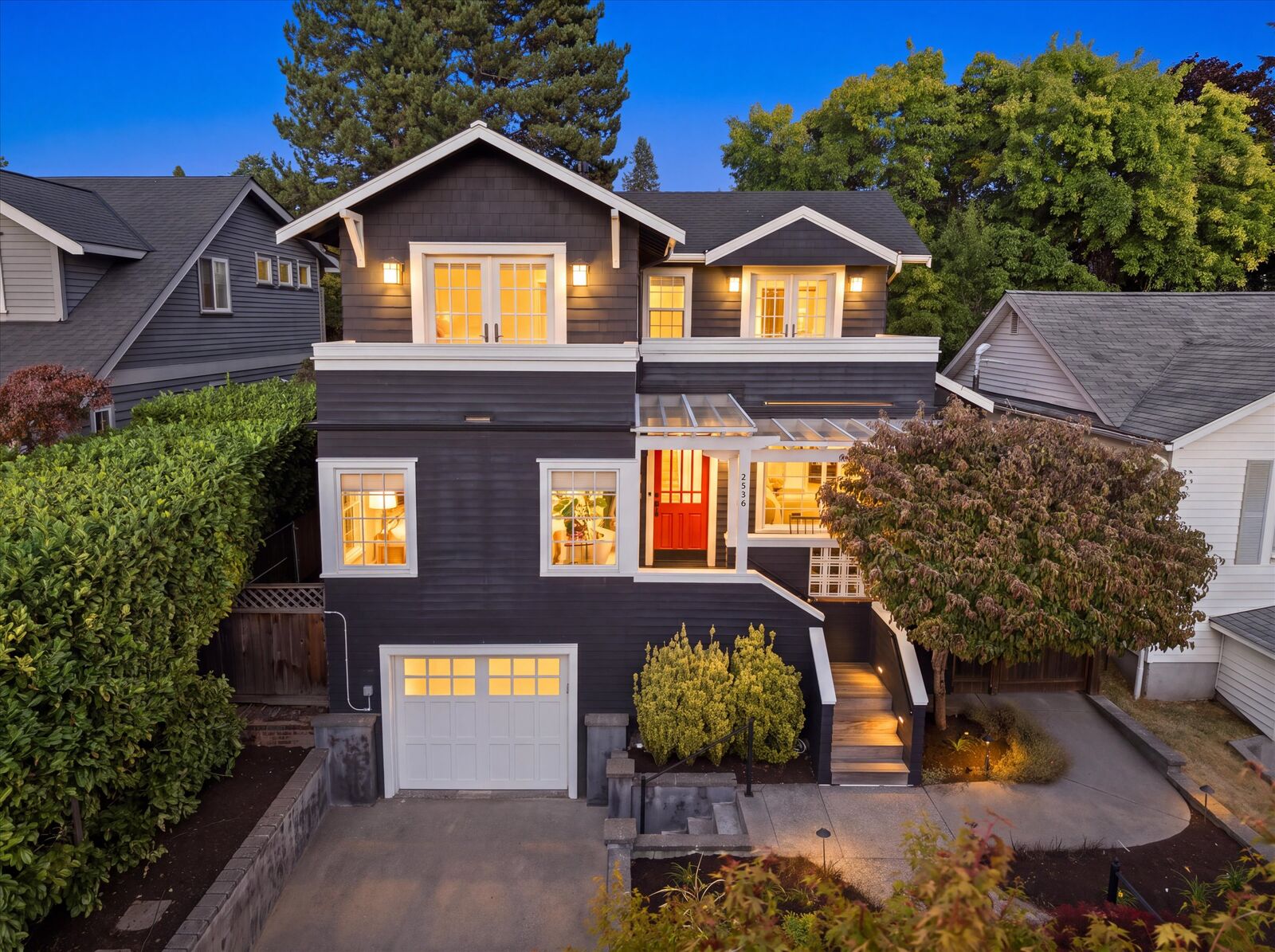 Property Photo: Main Images 2536  31st Avenue W  WA 98199 