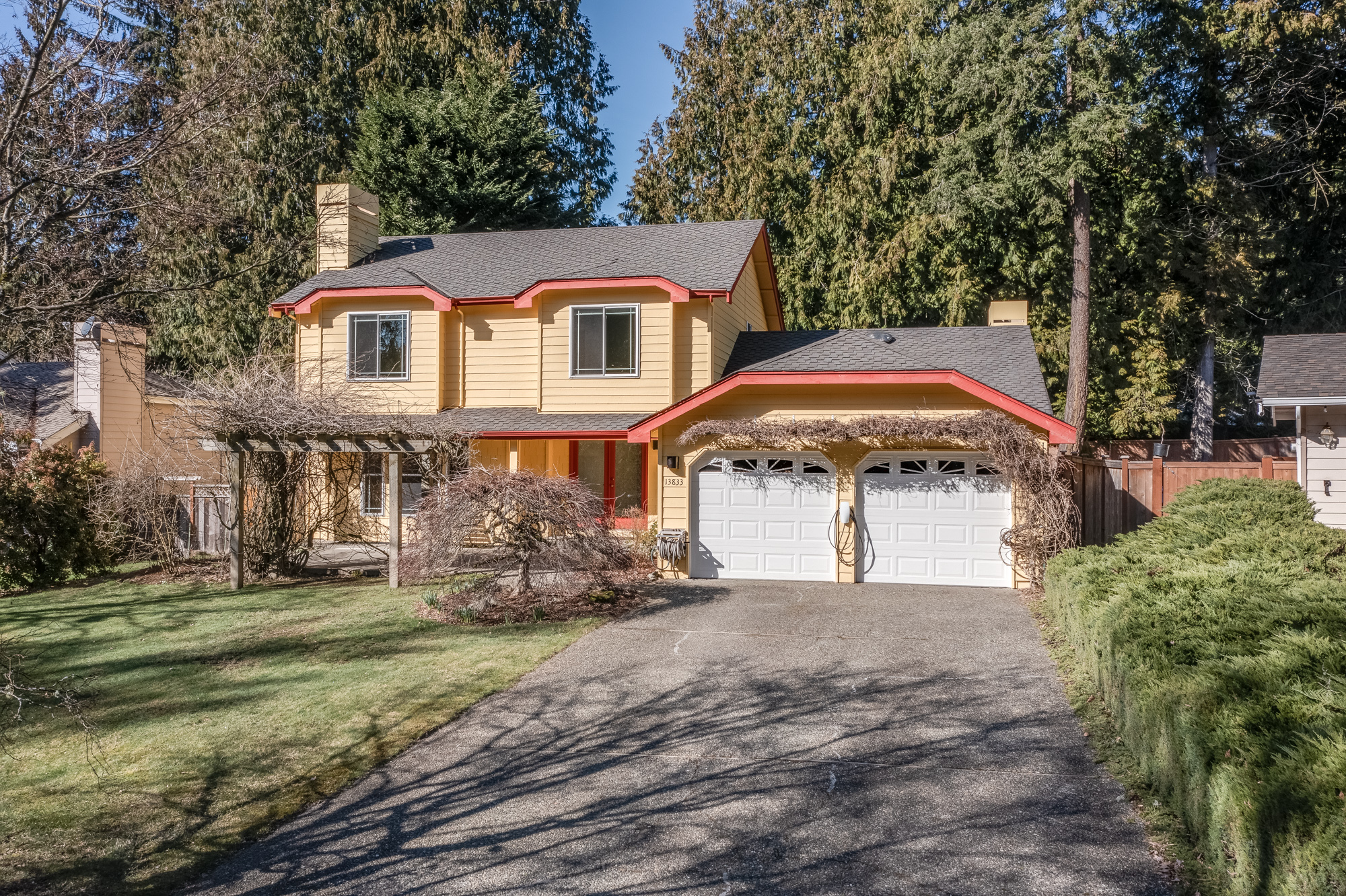 Property Photo:  13833 174th Place NE  WA 98052 