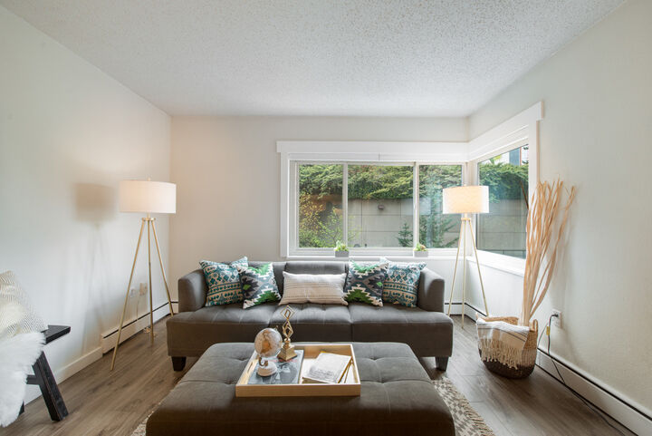 Property Photo: 1400 Hubbell Place 504 WA 98101