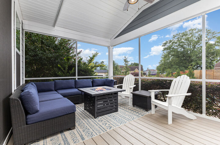 Property Photo: 2611 Ranger Island Road 5 NC 28037