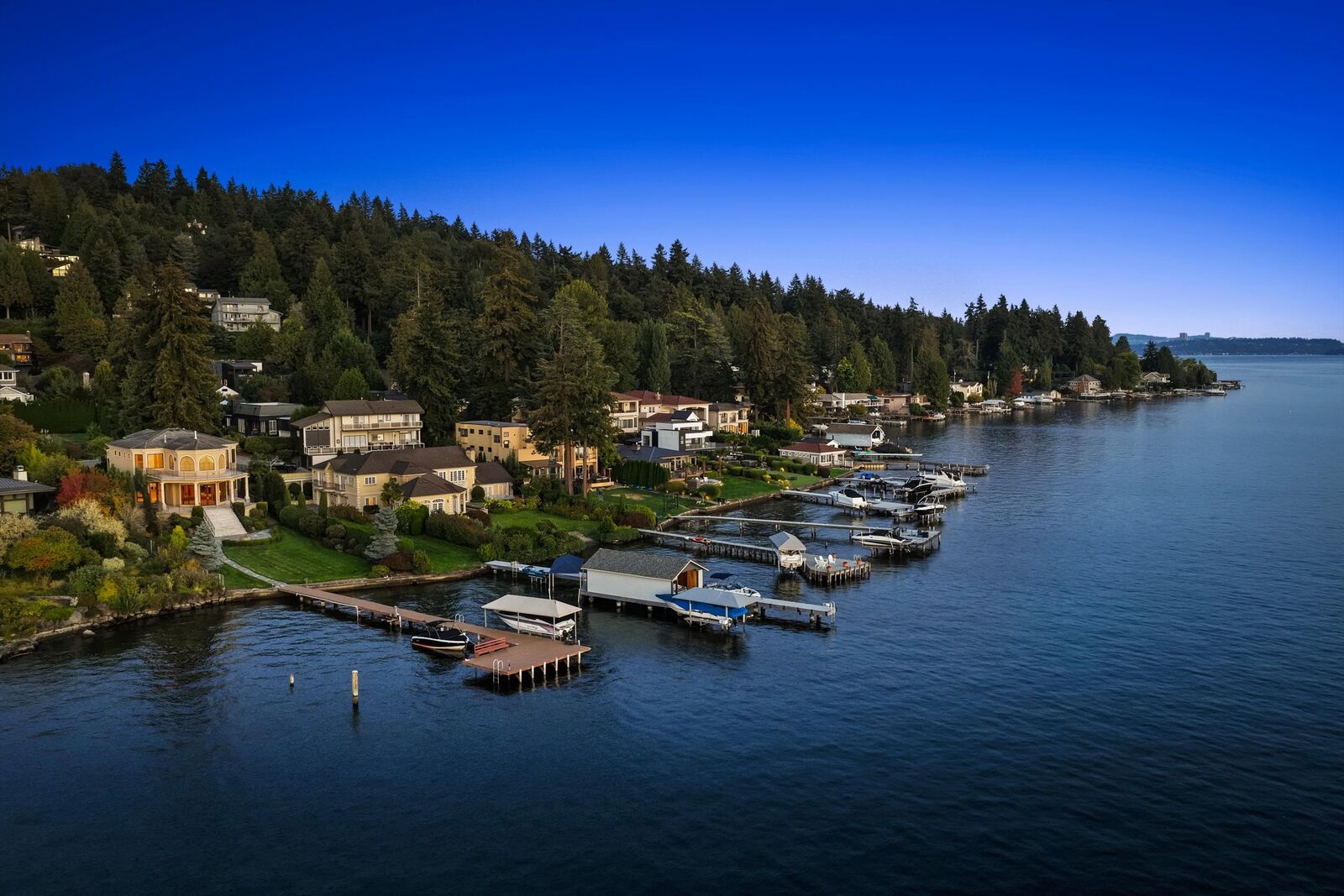 Property Photo: 6049 NE 135th Street WA 98034