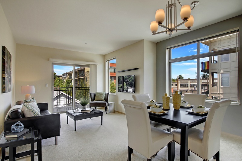 Property Photo: Living 3333 Wallingford Ave N 314 WA 98103